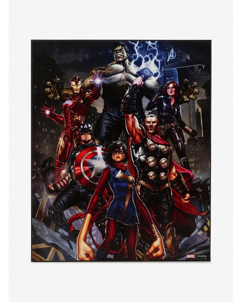 Marvel Avengers Group Wood Wall Decor $16.12 Décor